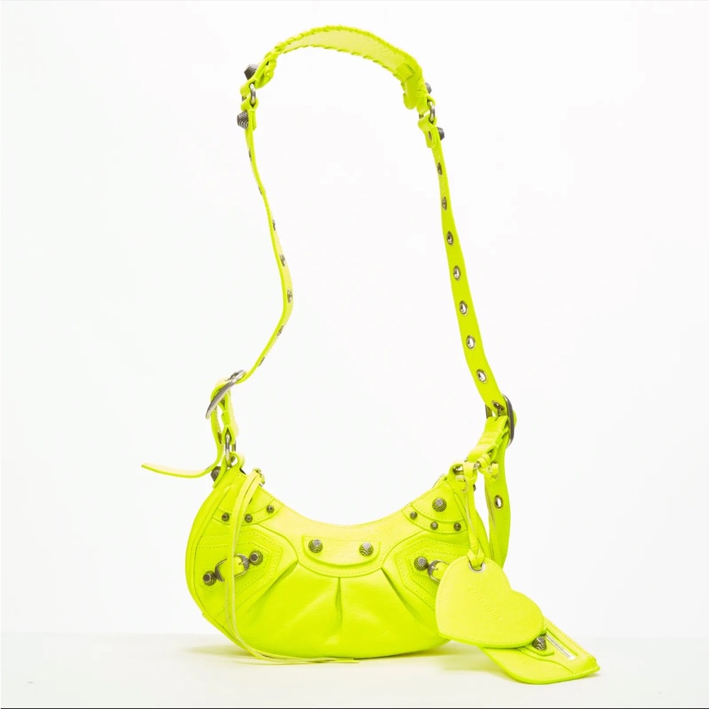 Balenciaga le cagole in neon yellow
